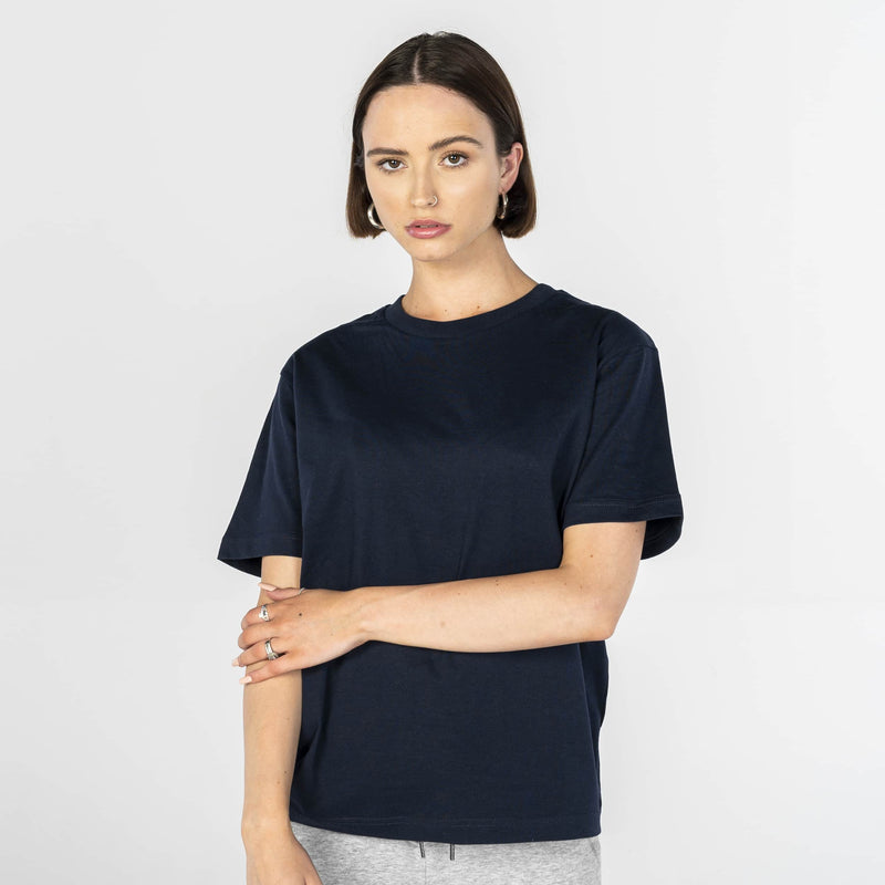 Unisex Essential T-Shirt Navy